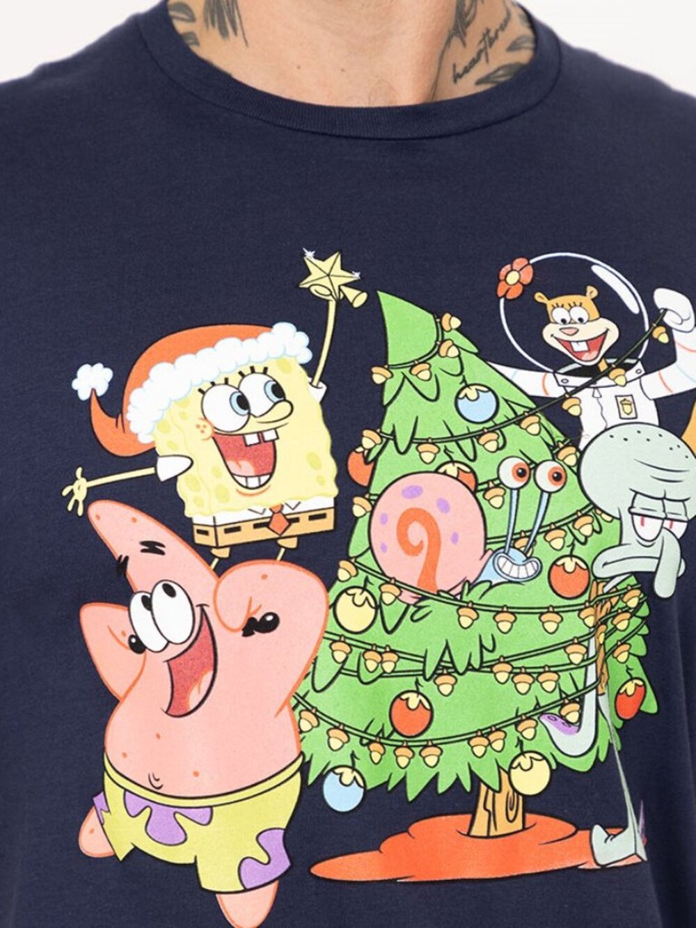 SPONGEBOB Squarepants Christmas Tee Men's Size Large, Navy, NWT